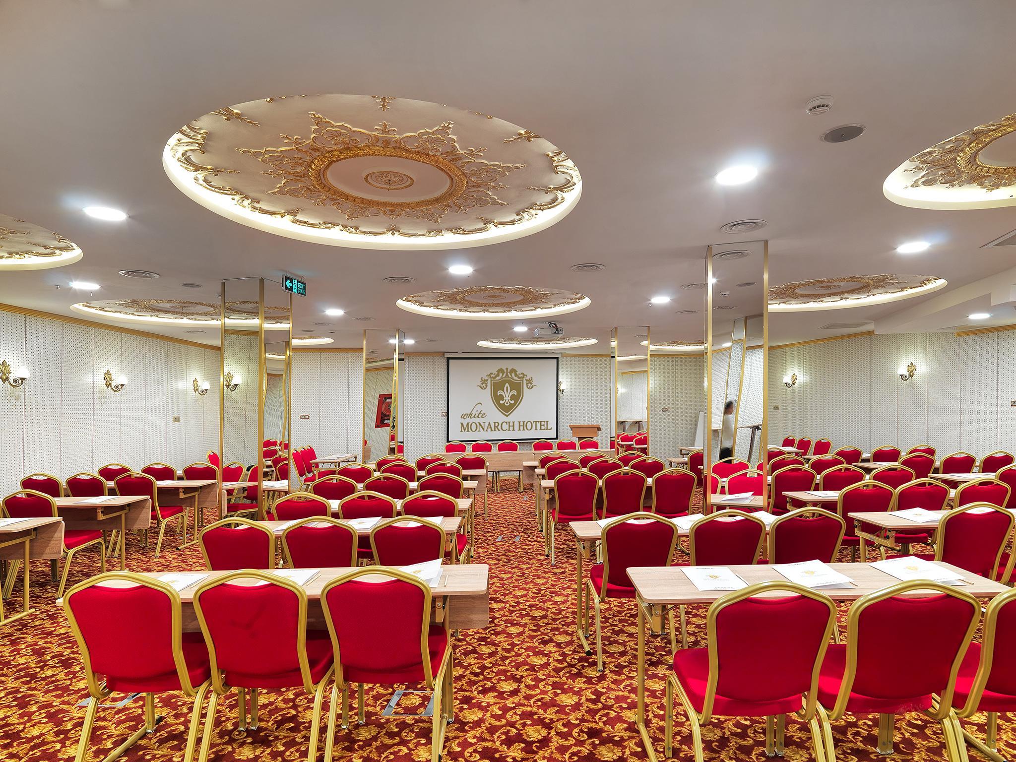White Monarch Hotel Istanbul Exterior photo